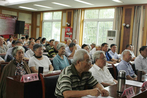 省林业厅举办离退休同志学习党的十九大精神培训班.jpg