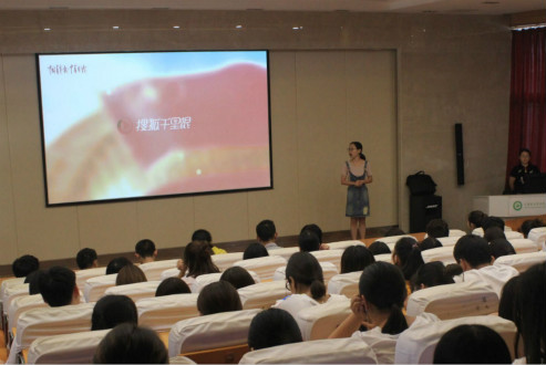 E480355971CEFDFAA9466827EF1493DB_meitu_1.jpg