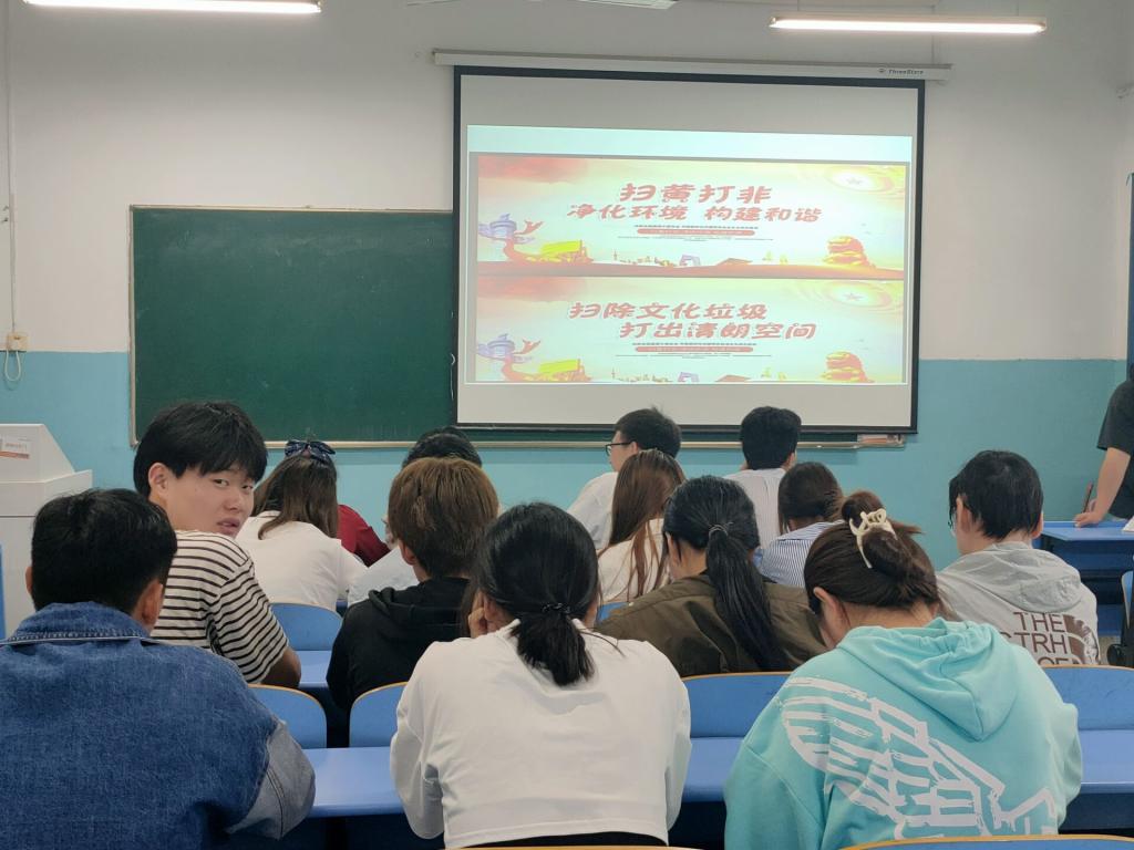 CCDE34C87CC8A967613C487FC5B4AEE1(1).Jpeg